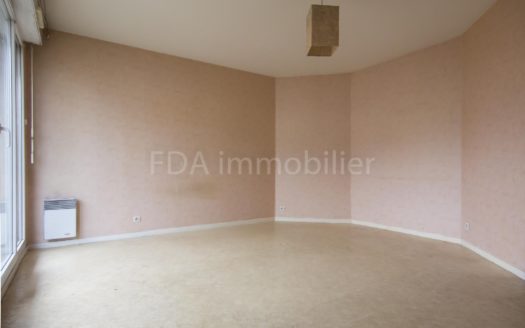 Encore vendu par FDA – Vente studio Noisy-Le-Grand